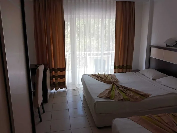 Бельдиби: Club Marakesh Beach Hotel