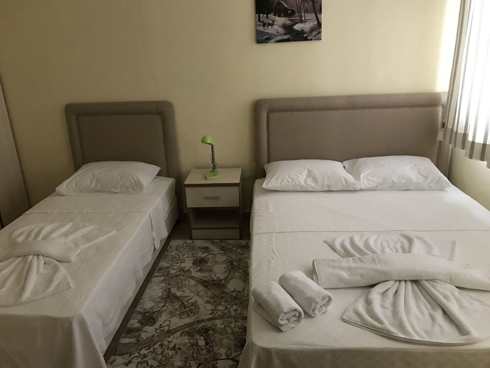 Тургутрейс: Ayvan Beach Hotel