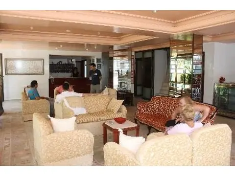 Кушадасы: Tur Hotel
