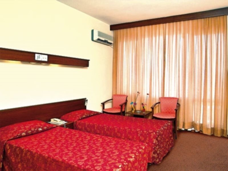 Окурджалар: Polat Alara Hotel