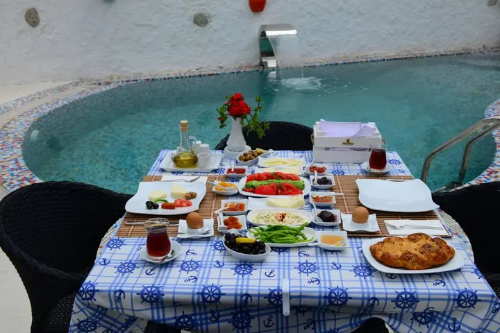 Чешме: Mina Butik Otel Alaçatý