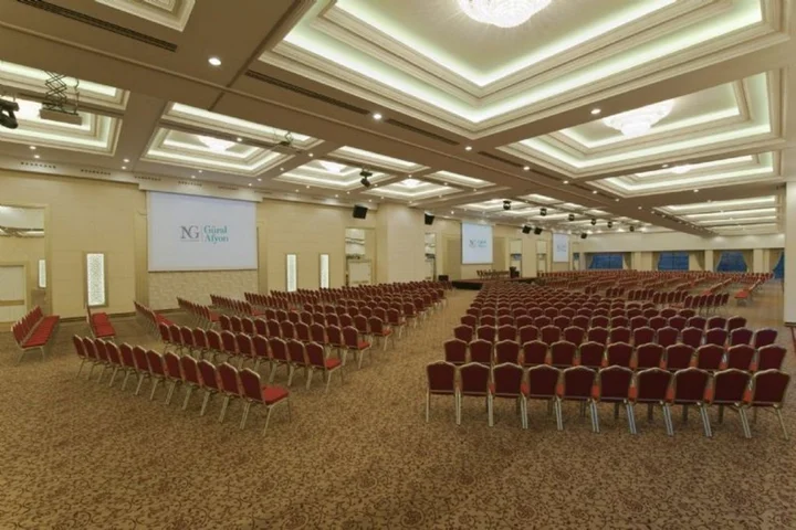 Афьон-Карахисар: Gural Afyon