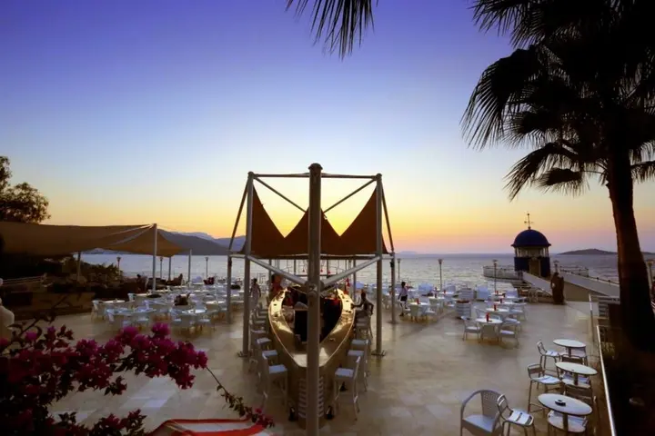 Торба: Blue Dreams Resort