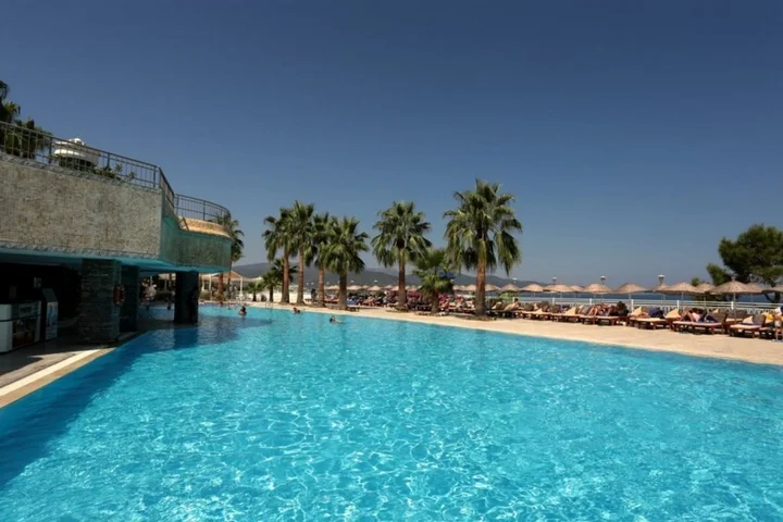Торба: Blue Dreams Resort