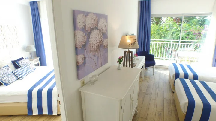 Торба: Blue Dreams Resort