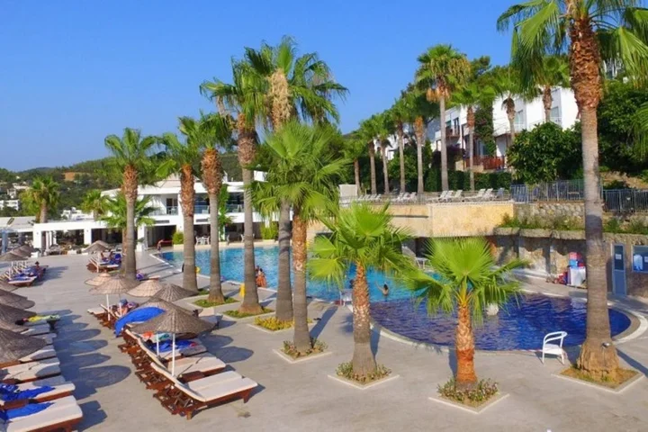 Торба: Blue Dreams Resort