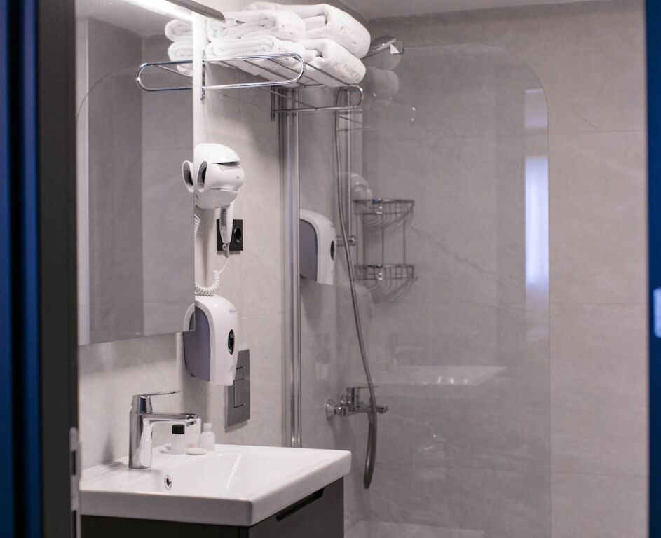Измир: Methis Hotel