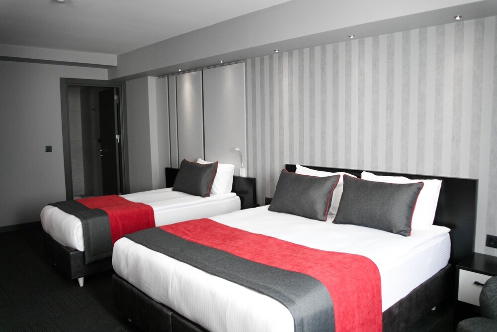Измир: Methis Hotel
