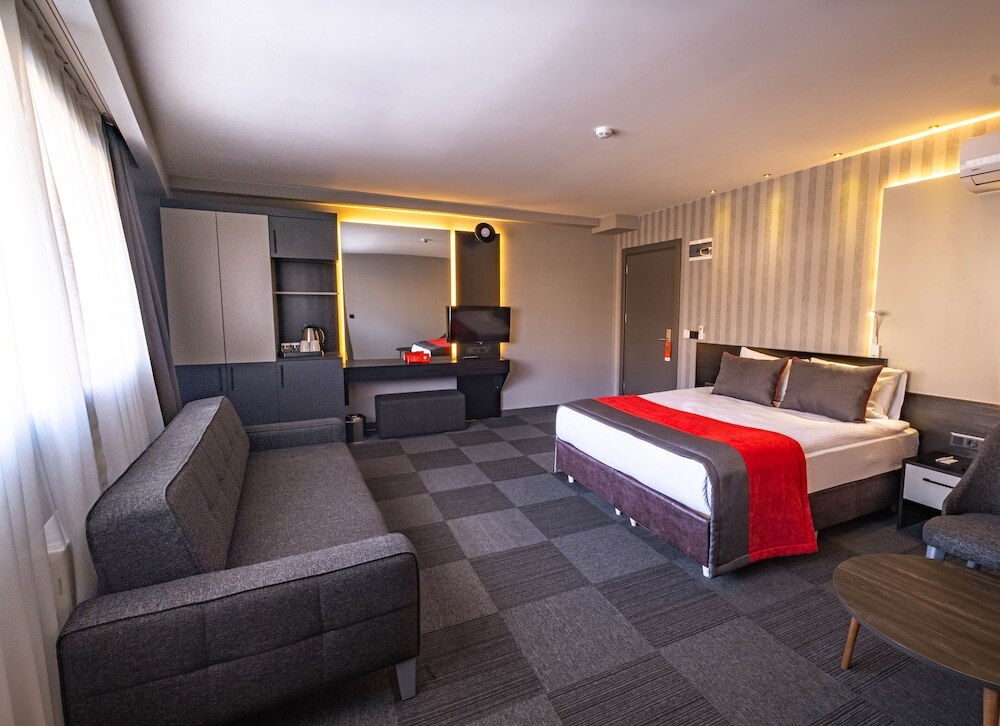Измир: Methis Hotel