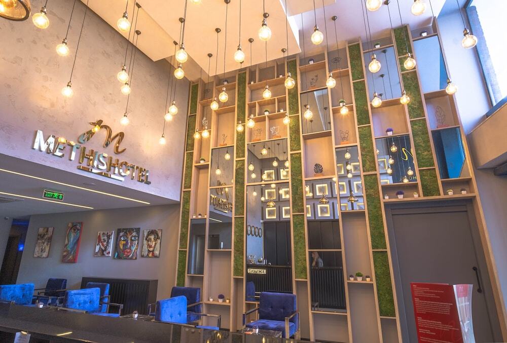 Измир: Methis Hotel