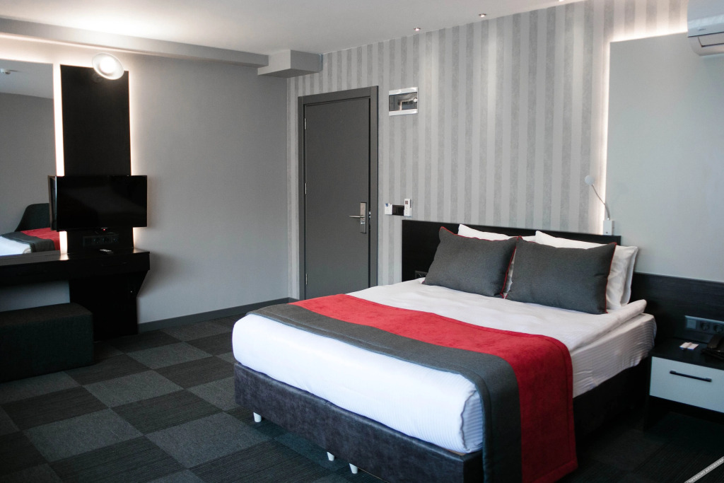 Измир: Methis Hotel