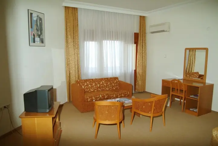 Самсун: Omtel Hotel