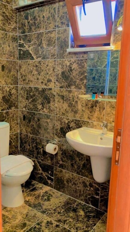 Бозджаада: Sukha Inn Hotel & Beach