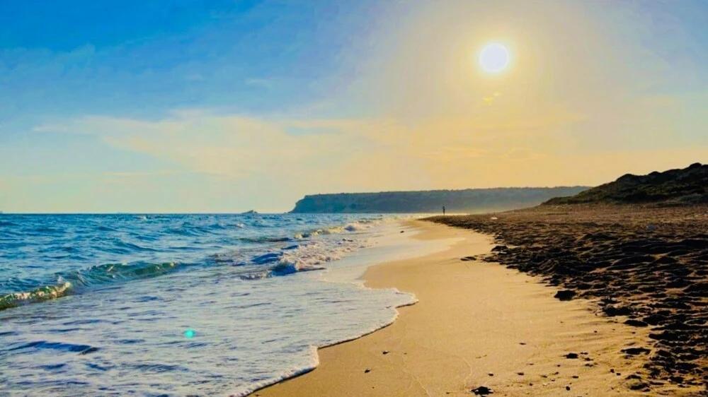 Бозджаада: Sukha Inn Hotel & Beach