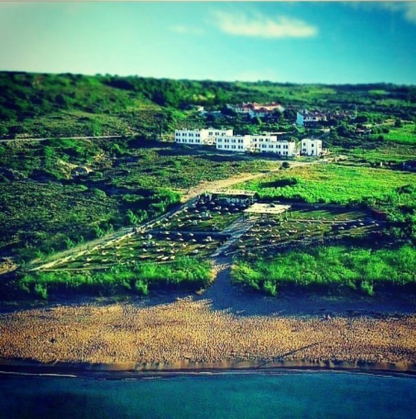 Бозджаада: Sukha Inn Hotel & Beach