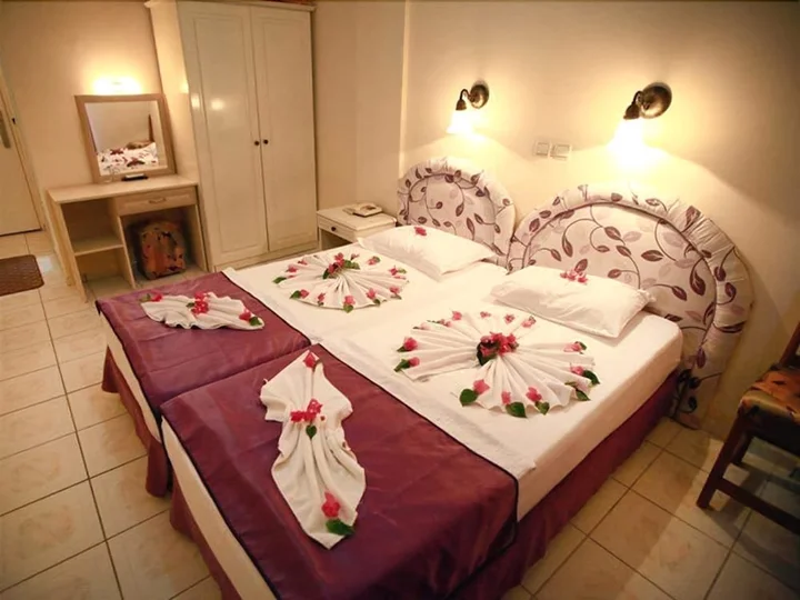 Бодрум: Hotel Parilti