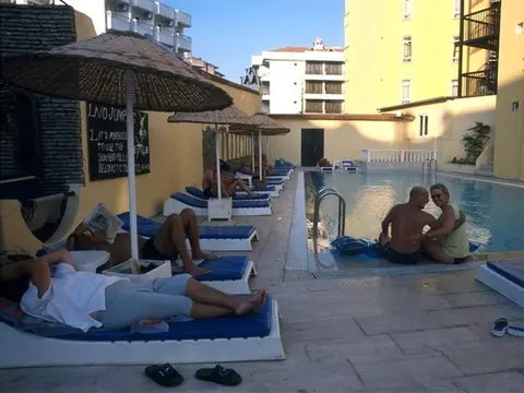 Мармарис: Sunprime Beachfront (ex. Ocaktan Hotel)