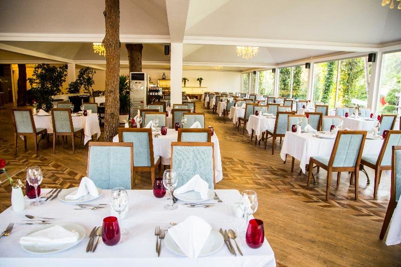 Белек: Jacaranda Beach Luxury Club