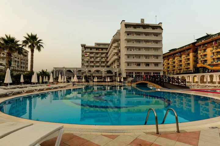 Окурджалар: Holiday Garden Resort