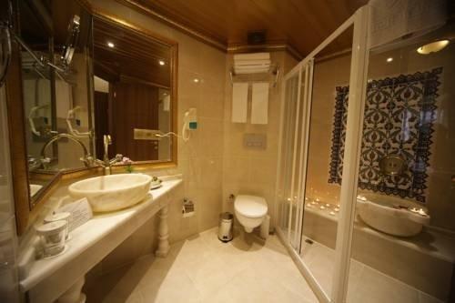 Стамбул: Marmara Deluxe