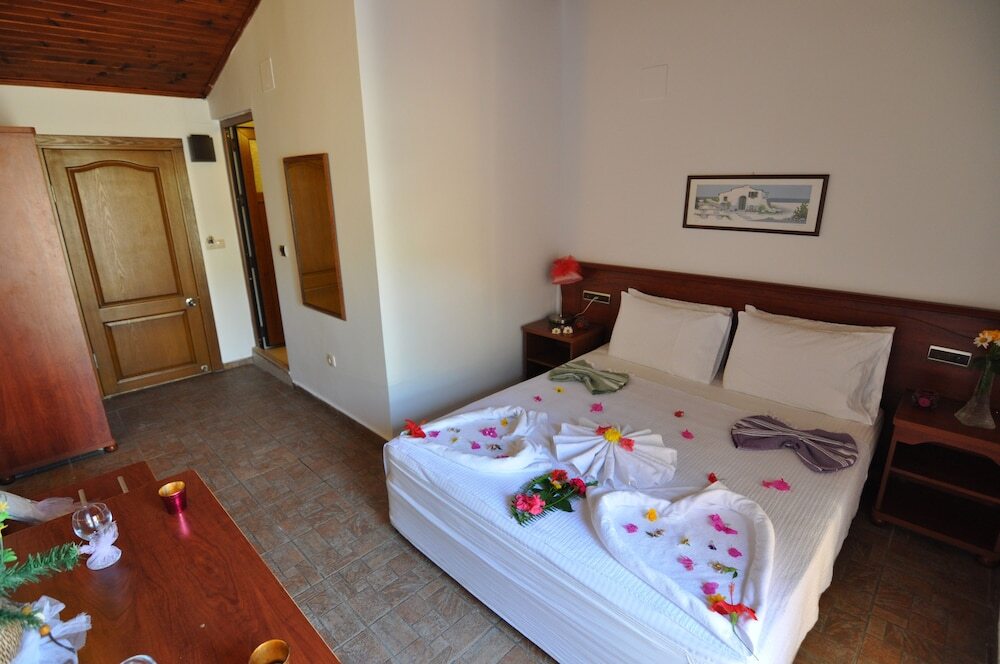 Дальян: Longhouse Inn Hotel