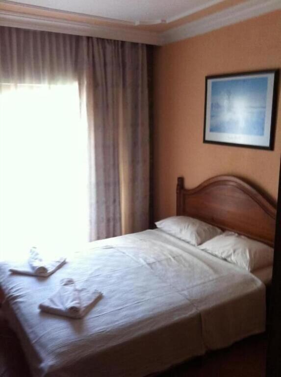 Тургутрейс: Asterina Hotel