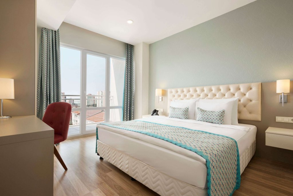 Черкезкой: Hawthorn Suites by Wyndham Cerkezkoy
