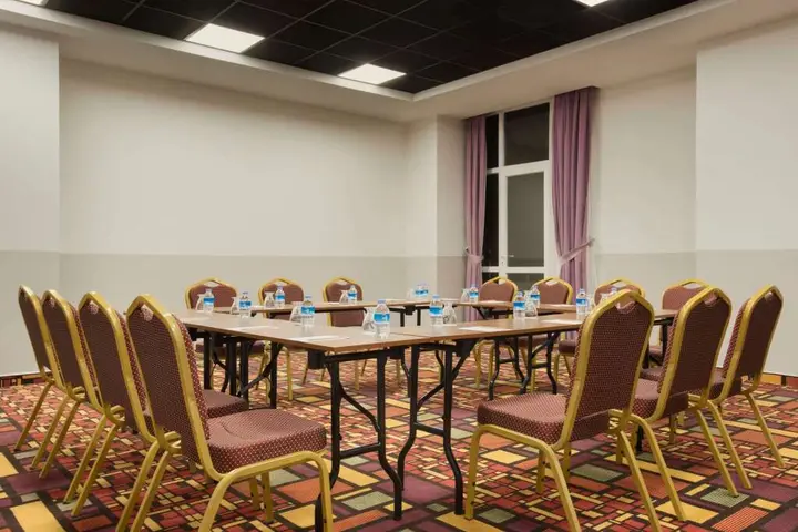 Черкезкой: Hawthorn Suites by Wyndham Cerkezkoy