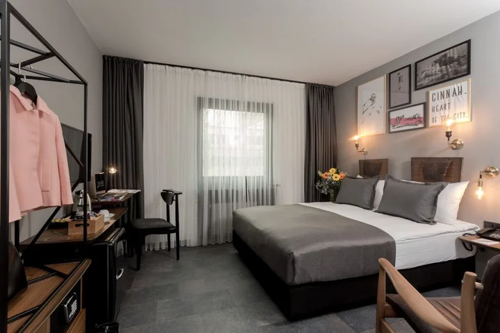 Анкара: Hotel Cinnah