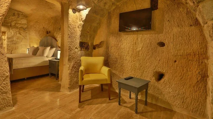 Ургуп: Acropolis Cave Suite