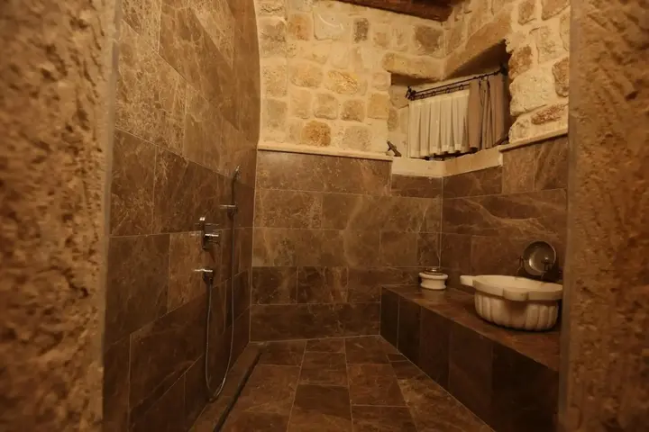 Ургуп: Acropolis Cave Suite