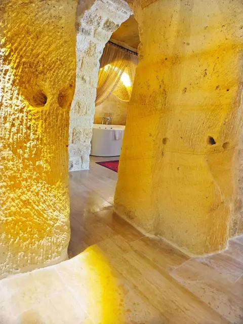 Ургуп: Acropolis Cave Suite