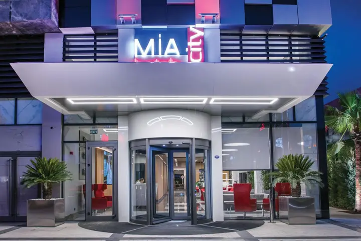 Газимир: Mia City Hotel