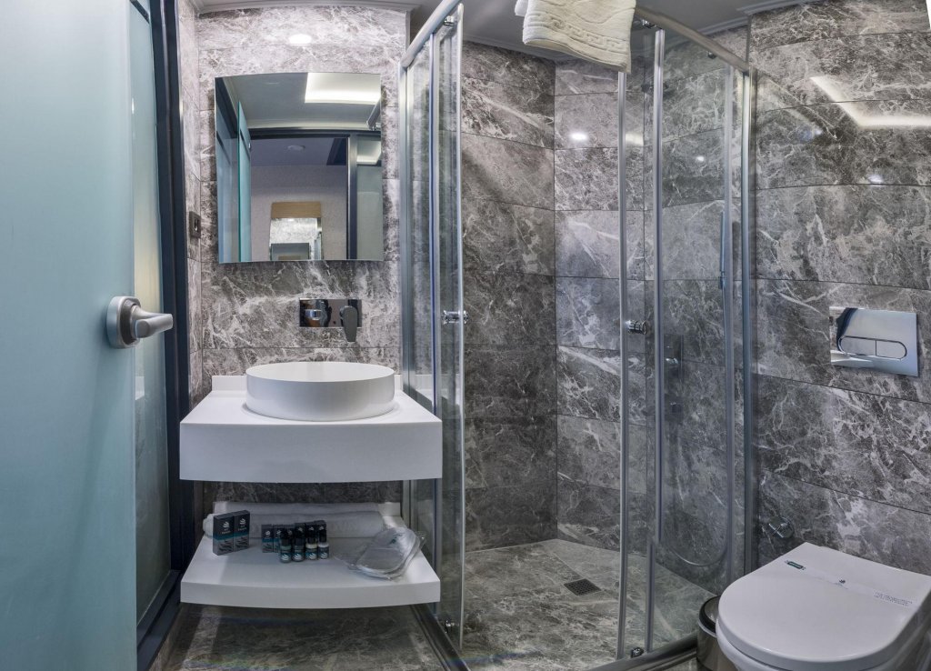 Стамбул: Genova Hotel