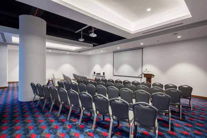 Дикили: Hampton by Hilton Izmir Aliaga