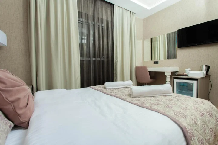 Измир: Hotel Iz