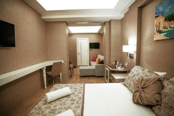 Измир: Hotel Iz