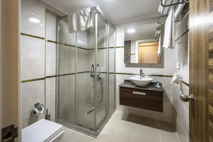 Измир: Madi Otel Izmir