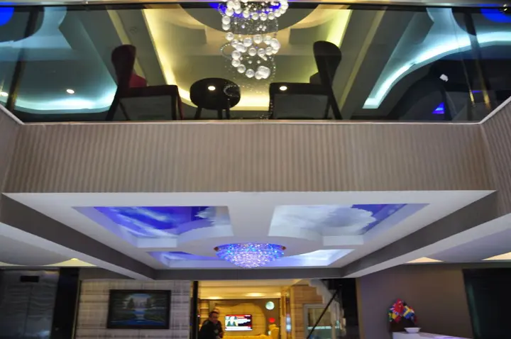 Измир: Madi Otel Izmir