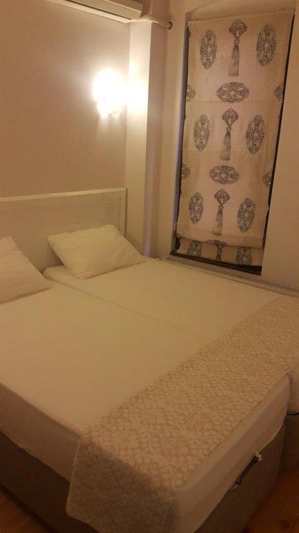 Стамбул: La Manzana Hotel