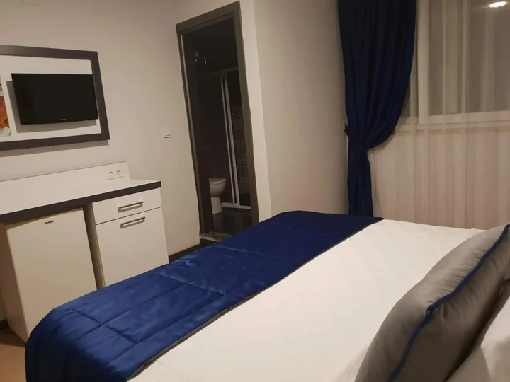 Измир: Alican 2 Hotel