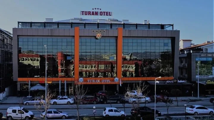 Дюздже: Turan Otel