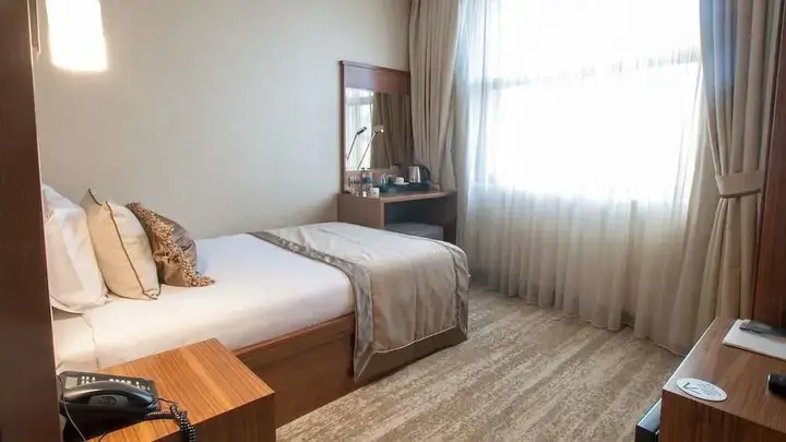 Дюздже: Turan Otel