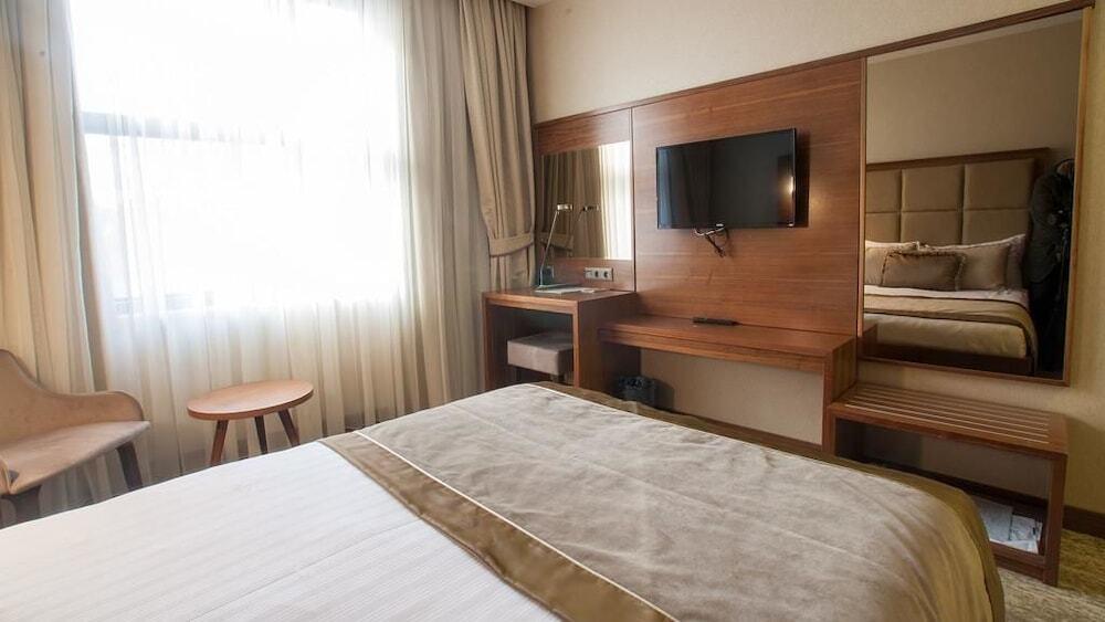 Дюздже: Turan Otel