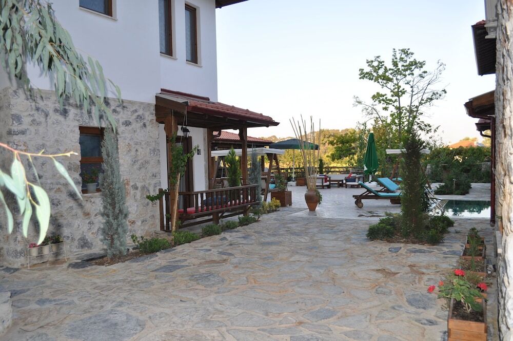 Гокова: Susam Suites Hotel