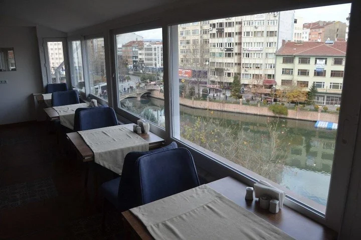 Эскишехир: Manzara Otel