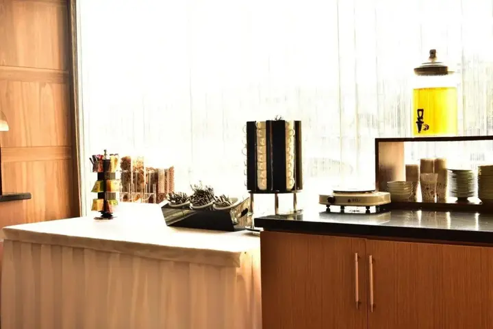 Мустафакемальпаша: Hande Hotel