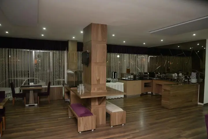 Мустафакемальпаша: Hande Hotel