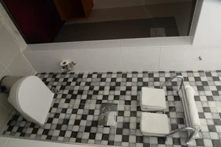 Мустафакемальпаша: Hande Hotel