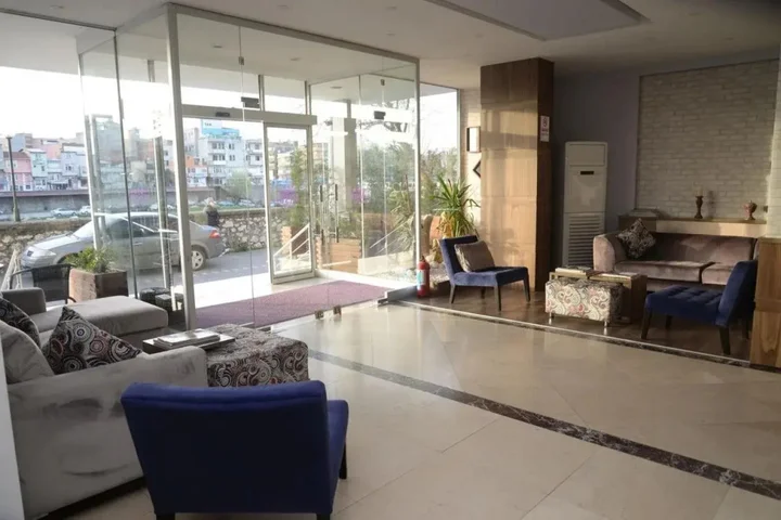 Мустафакемальпаша: Hande Hotel